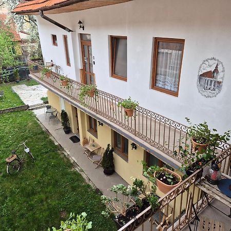 Appartement Saint John'S 22 Braşov Extérieur photo