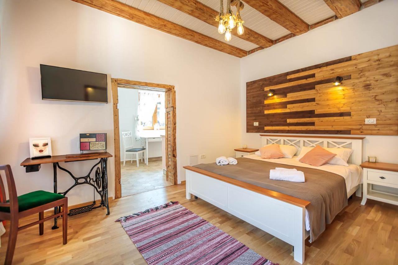 Appartement Saint John'S 22 Braşov Extérieur photo